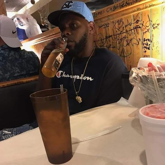 Meet your Posher, Dwayne - Picture 1 of 1